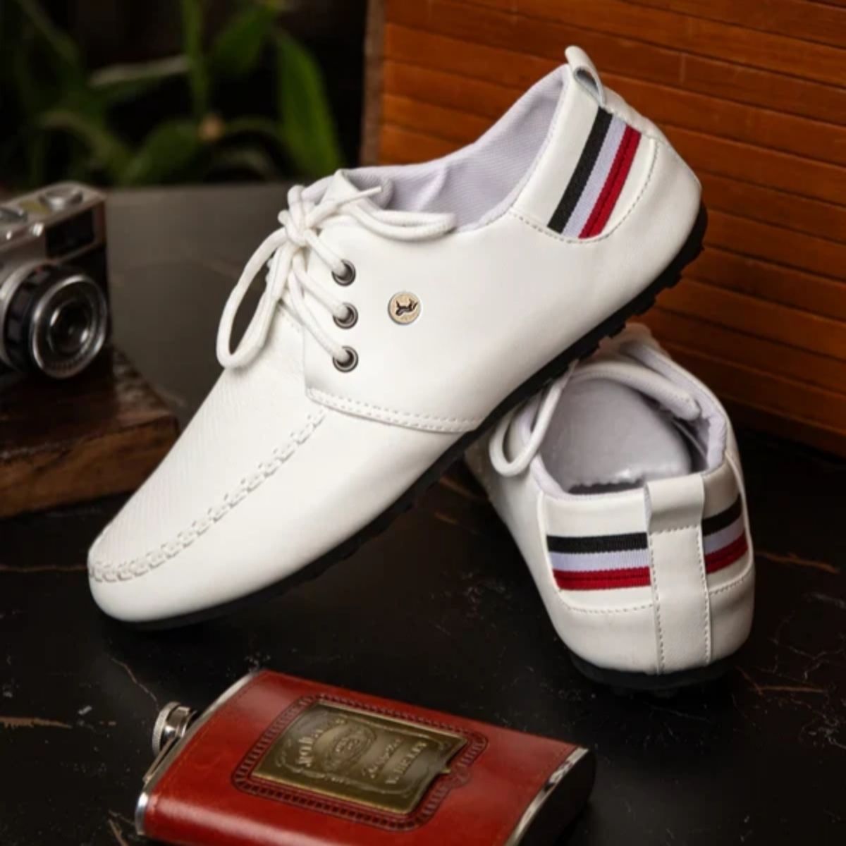 Zapato Hombre Casual Tipo Mocasín en Cuero Blanco - Tienda Serrano