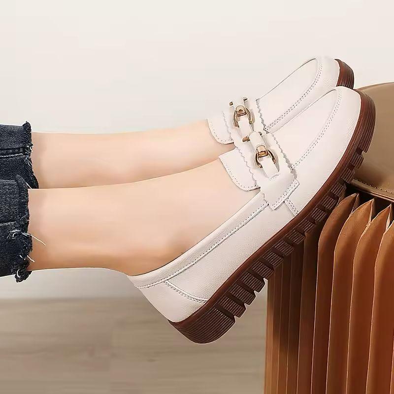 Mocasín para Mujer de Cuero – Elegante, Cómodo y Casual - Tienda Serrano
