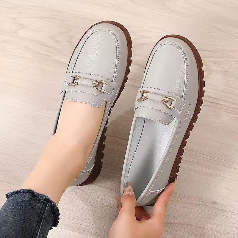 Mocasín para Mujer de Cuero – Elegante, Cómodo y Casual - Tienda Serrano