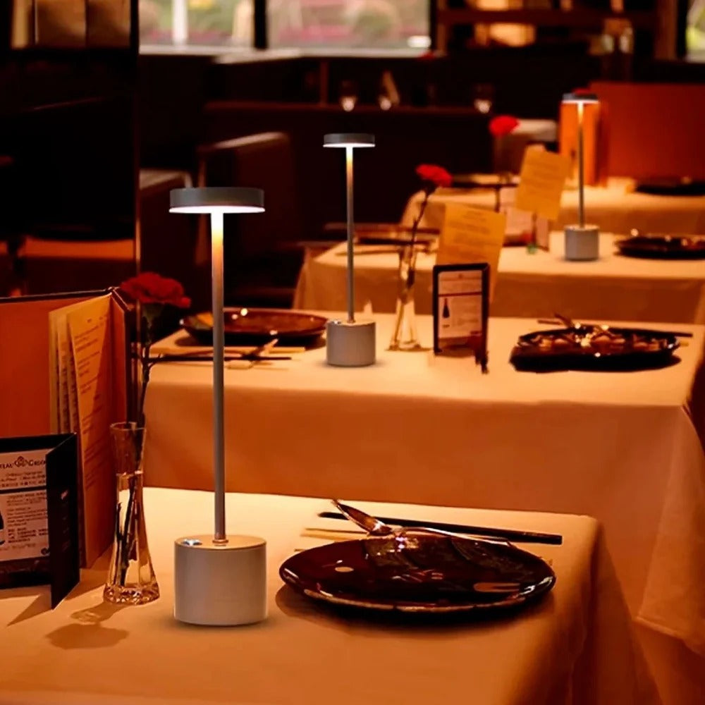 Lámpara de Mesa LED Inalámbrica con Sensor Táctil y Luz Regulable Tienda serrano 