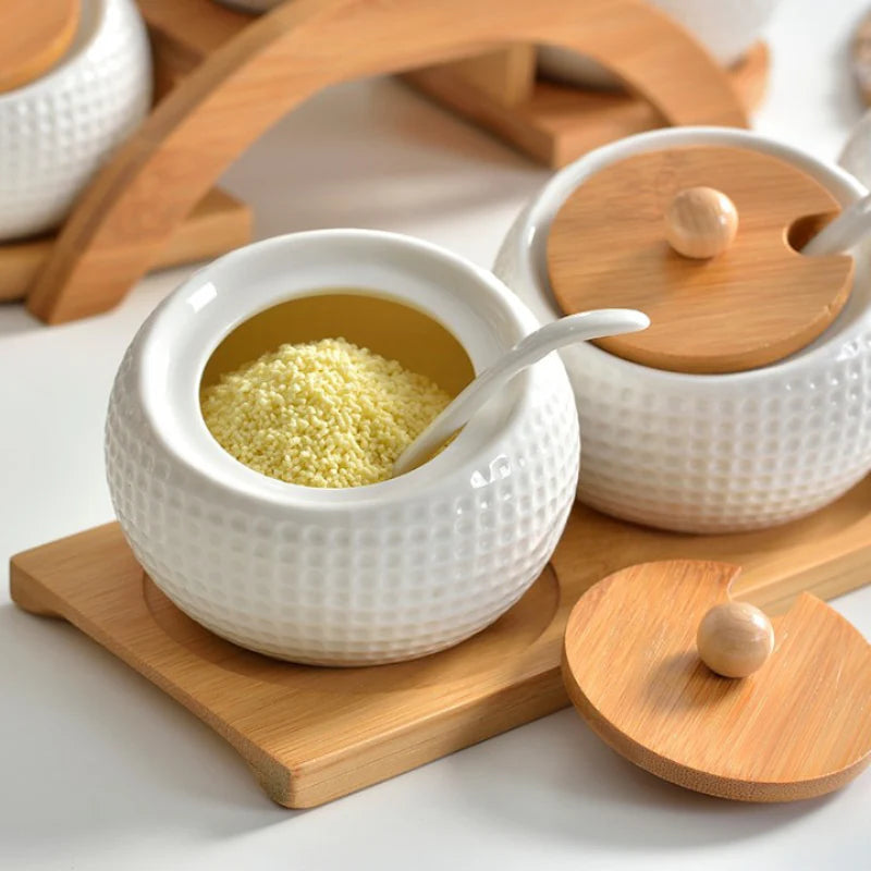 Set de Especieros de Cerámica Blanca con Base de Bambú 3 Piezas Tienda serrano