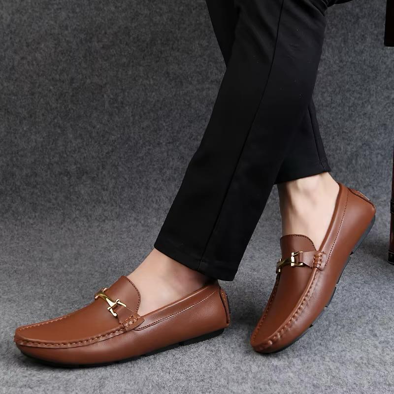 Mocasín Hombre en Cuero con Elevación Interna Elegante - Tienda Serrano