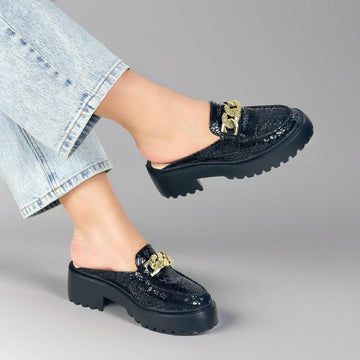 Mocasín Mule para Mujer Chunky Negro – Folia Espejo Brillante, Ultra Liviano y Súper Cómodo - Tienda Serrano